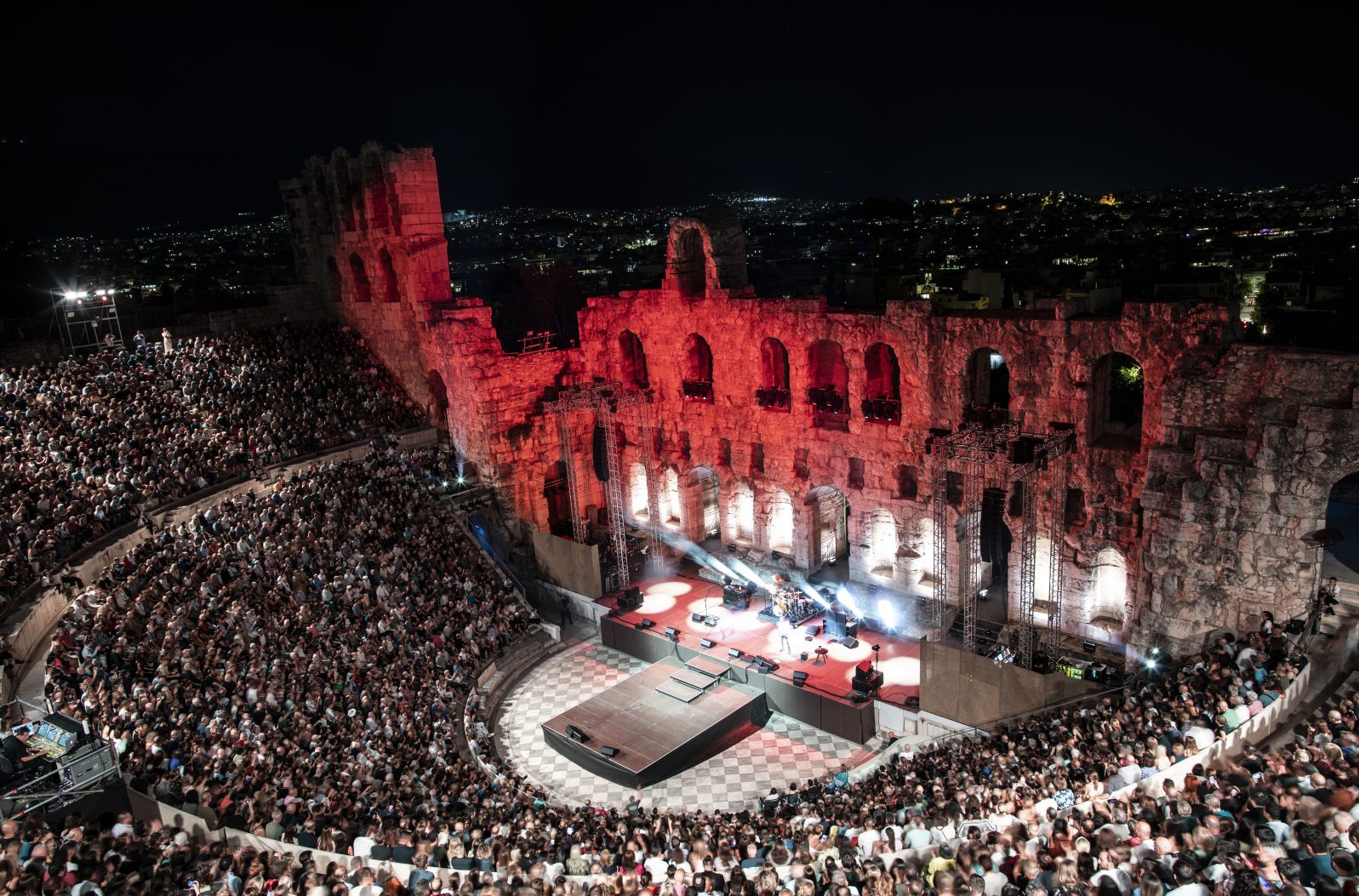 Το Ηρώδειο θα γίνει για ένα βράδυ το πιο μαγικό θερινό σινεμά του πλανήτη..